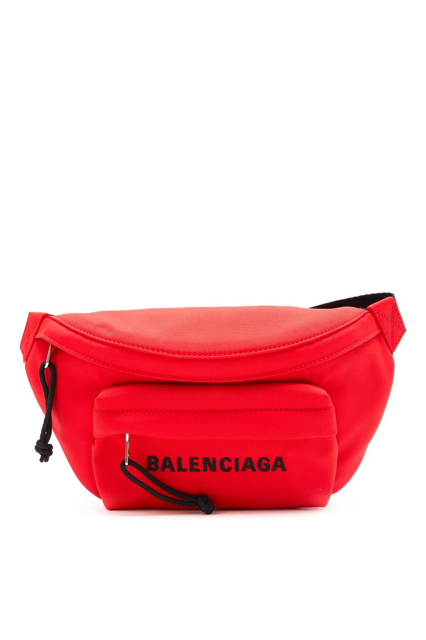 фото Красная поясная сумка wheel balenciaga