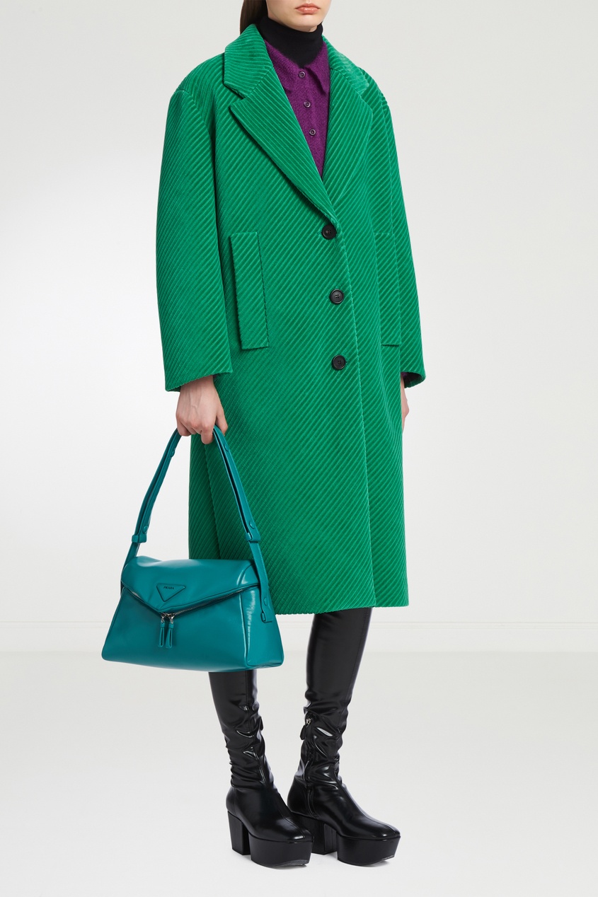 фото Бирюзовая кожаная сумка prada signeaux