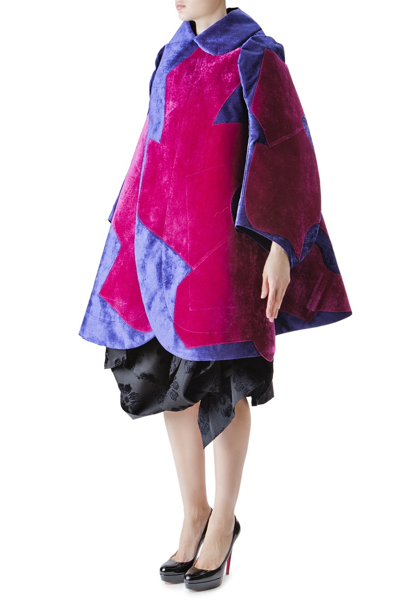 Объемный двухцветный плащ, Синий, Объемный двухцветный плащ
Объемный двухцветный плащ, Синий, Объемный двухцветный плащ