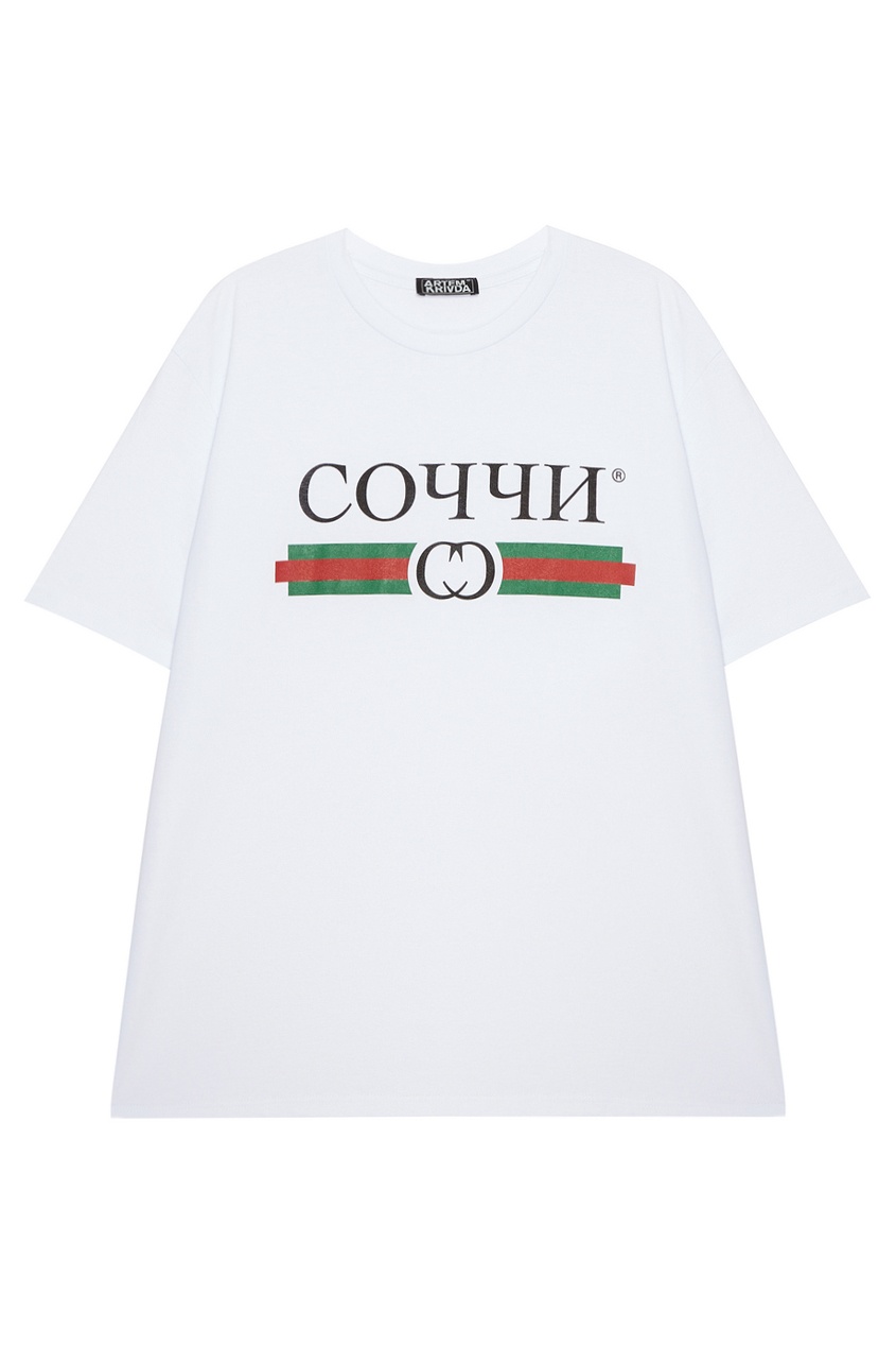 фото Белая футболка с принтом «соччи» artem krivda