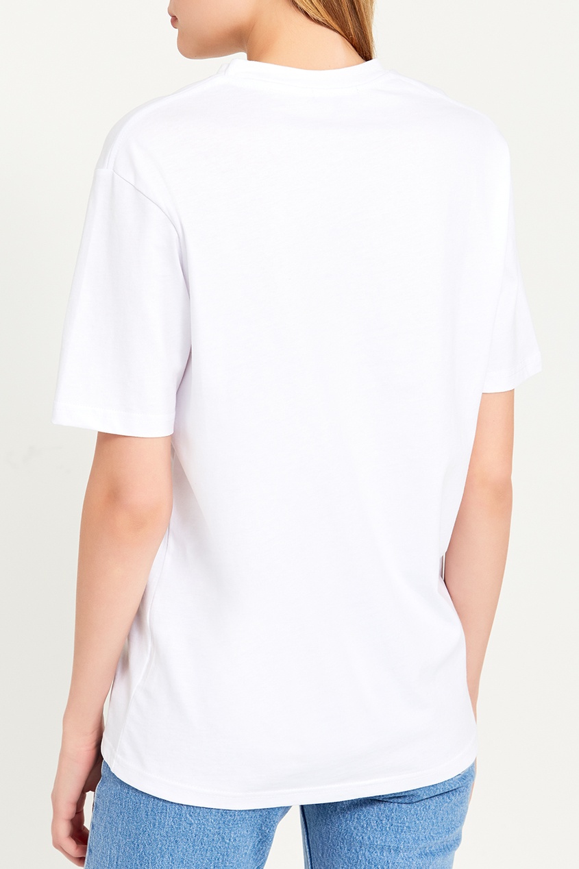 фото Белая хлопковая футболка с надписью artem krivda
