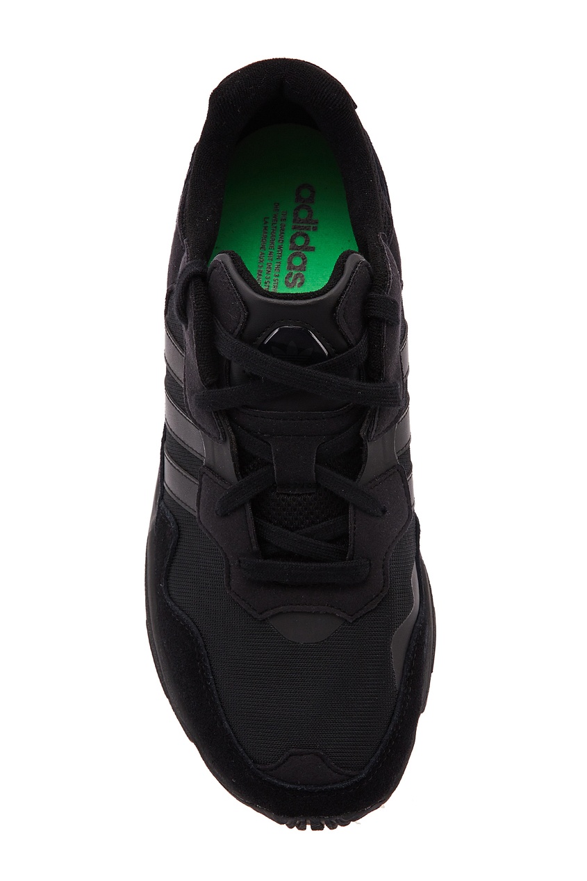 фото Черные кроссовки yung adidas
