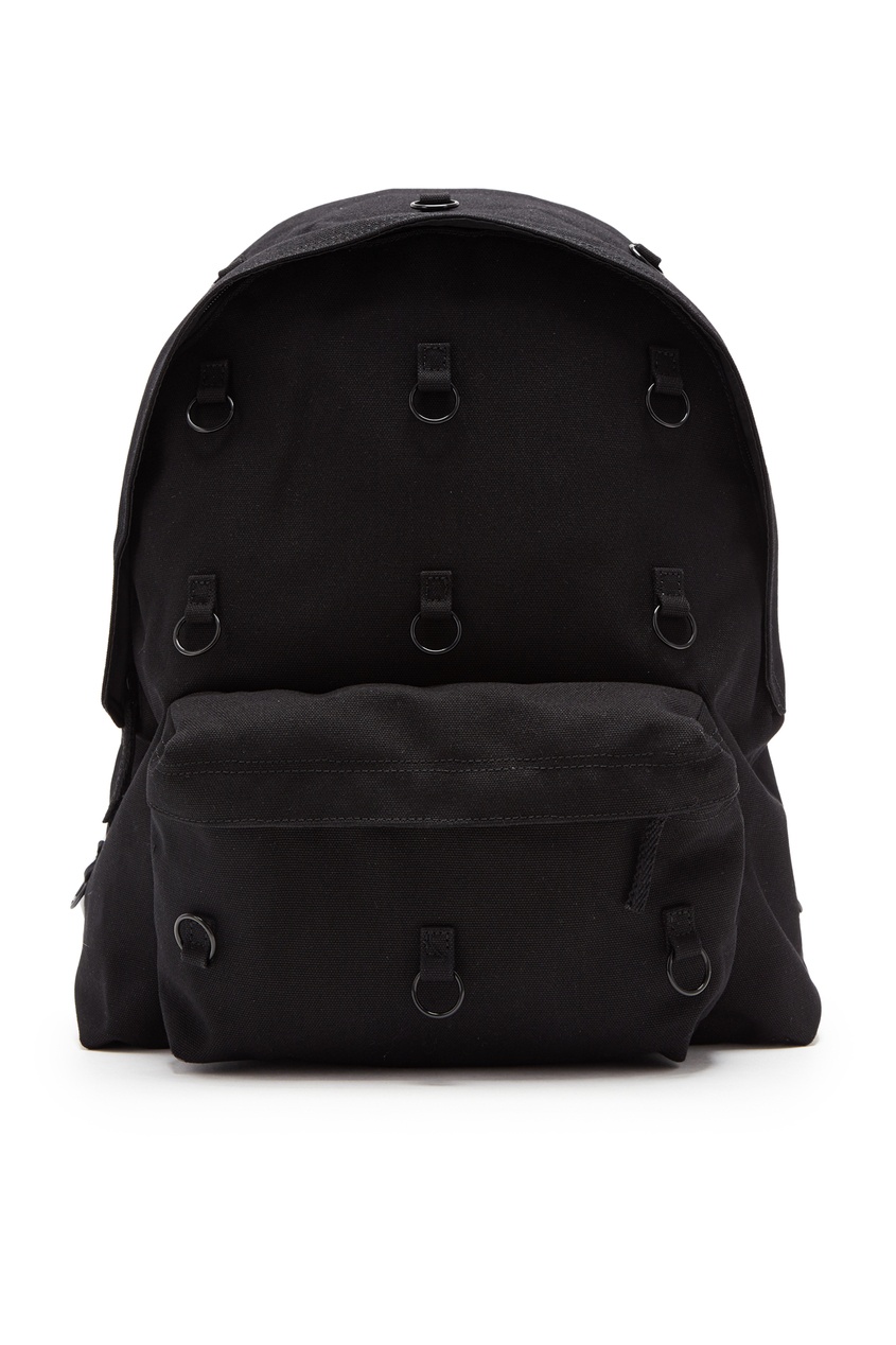 фото Черный рюкзак с металлическими кольцами eastpak x raf simons