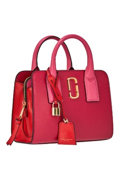 MARC JACOBS