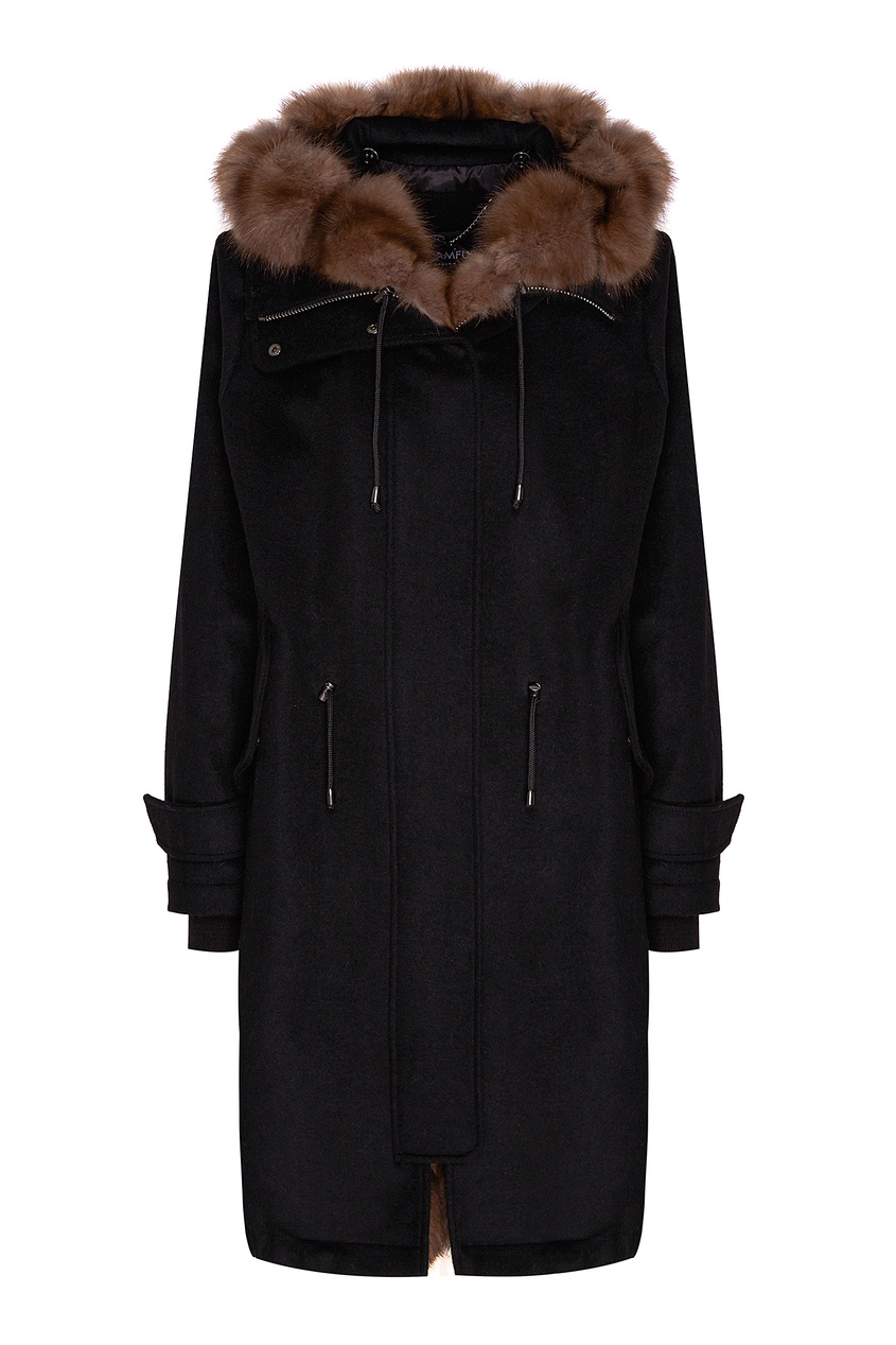 фото Пальто черного цвета с меховой отделкой dreamfur