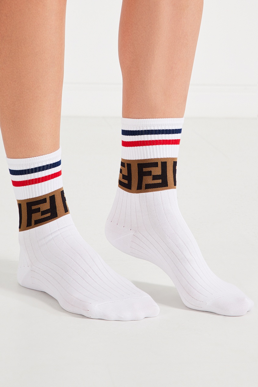 фото Трикотажные спортивные носки из белого хлопка fendi
