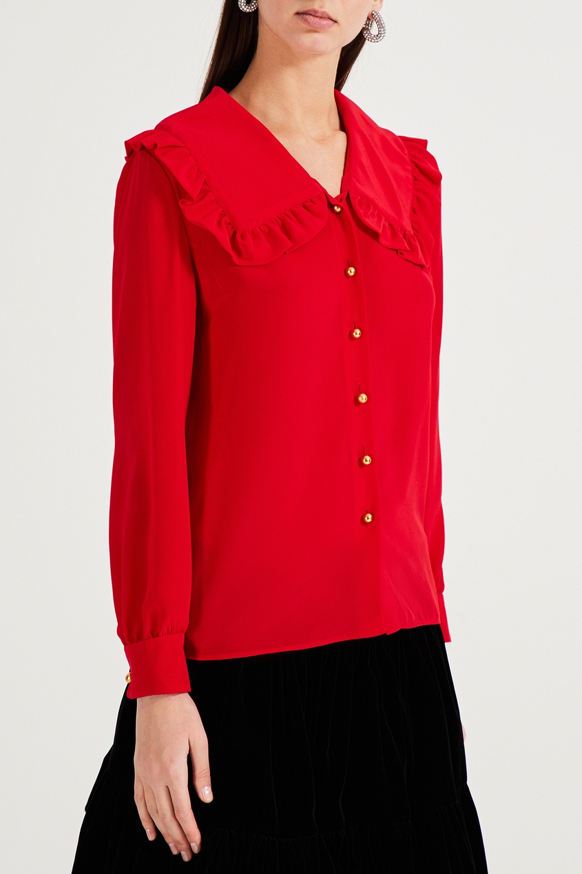 Блузки красного цвета. Красная блузка. Блузка с красным воротником. Красная блузка на пуговицах. Красная оверсайз блузка.