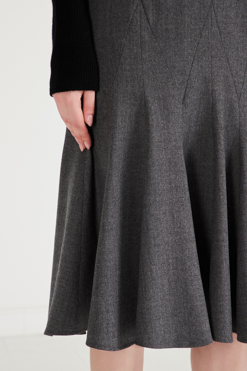 фото Серая шерстяная юбка с клиньями daniil antsiferov