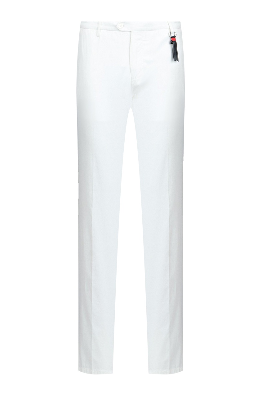 фото Белые брюки с брелоком marco pescarolo