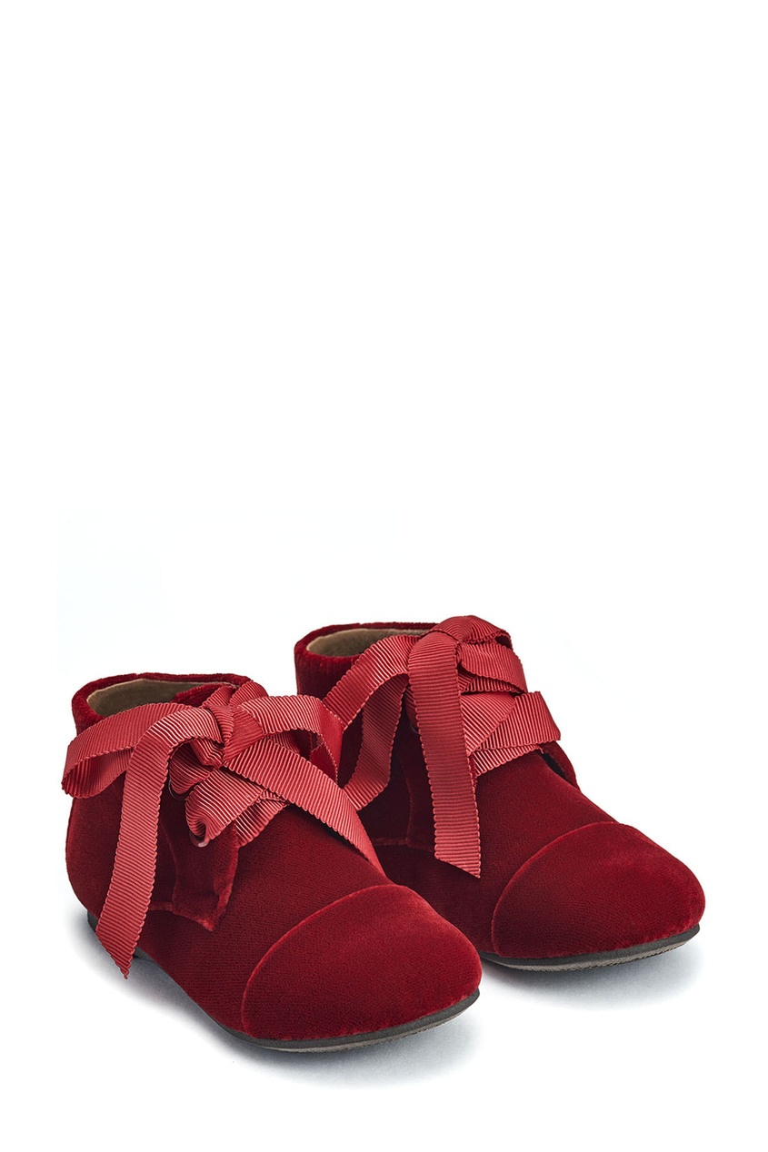 фото Красные ботинки из бархата age of innocence