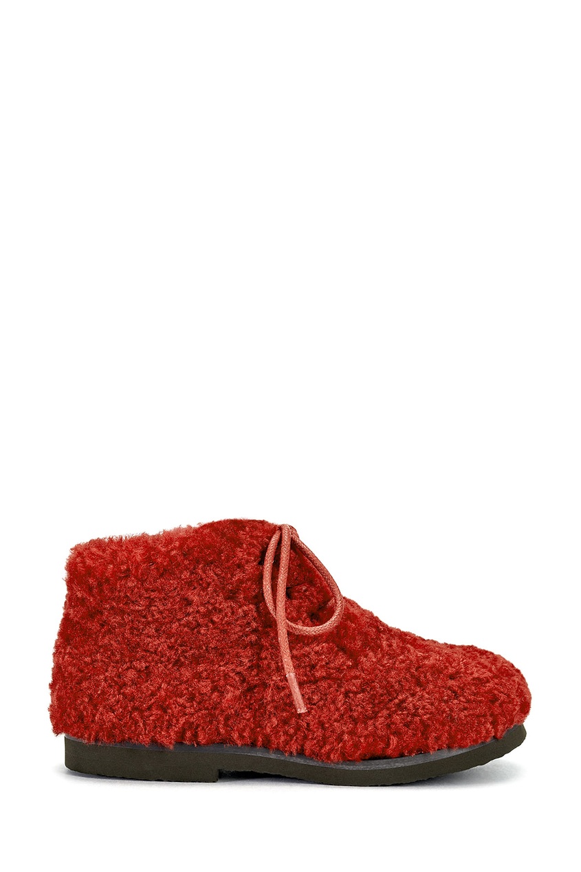 фото Красные ботинки из искусственного меха age of innocence