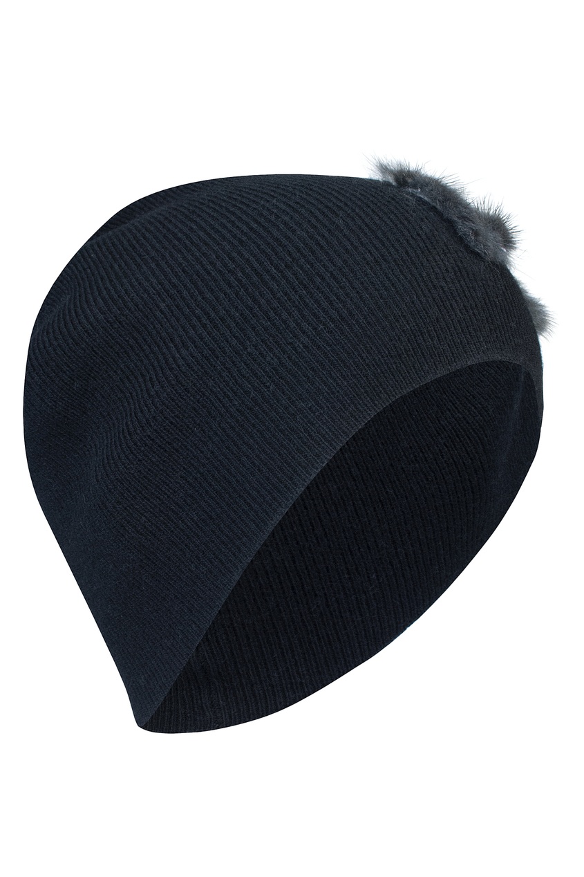 фото Черная шапка–бини с аппликацией max & moi