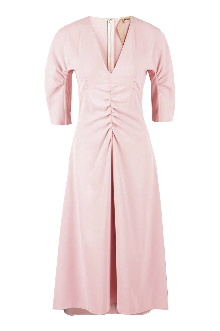 фото Розовое платье со сборками No.21