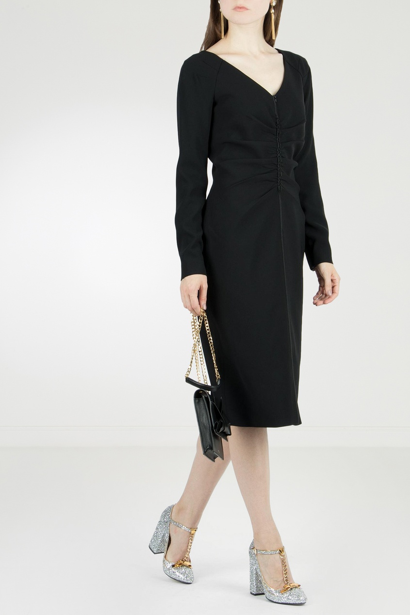 фото Черное платье с драпировкой no.21
