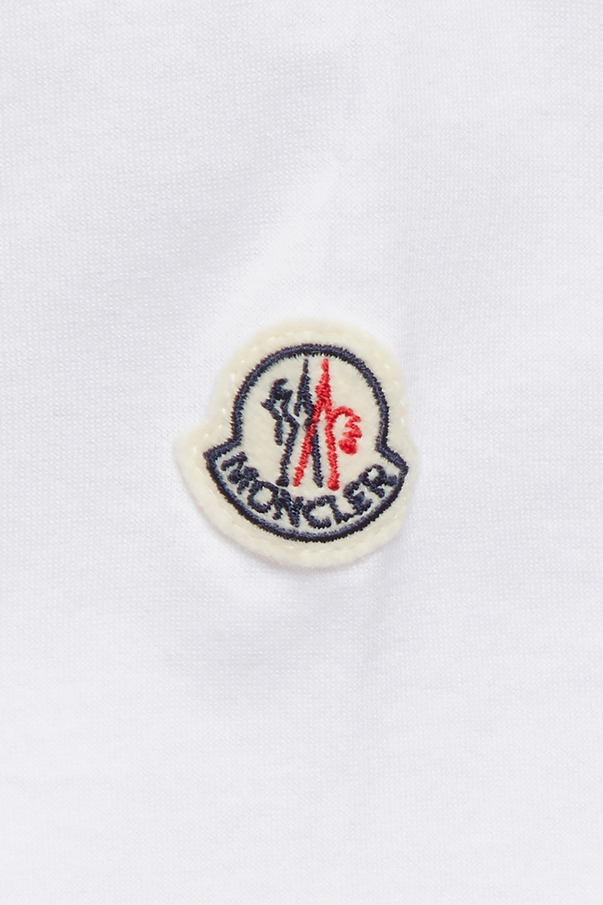фото Белая трикотажная футболка Moncler