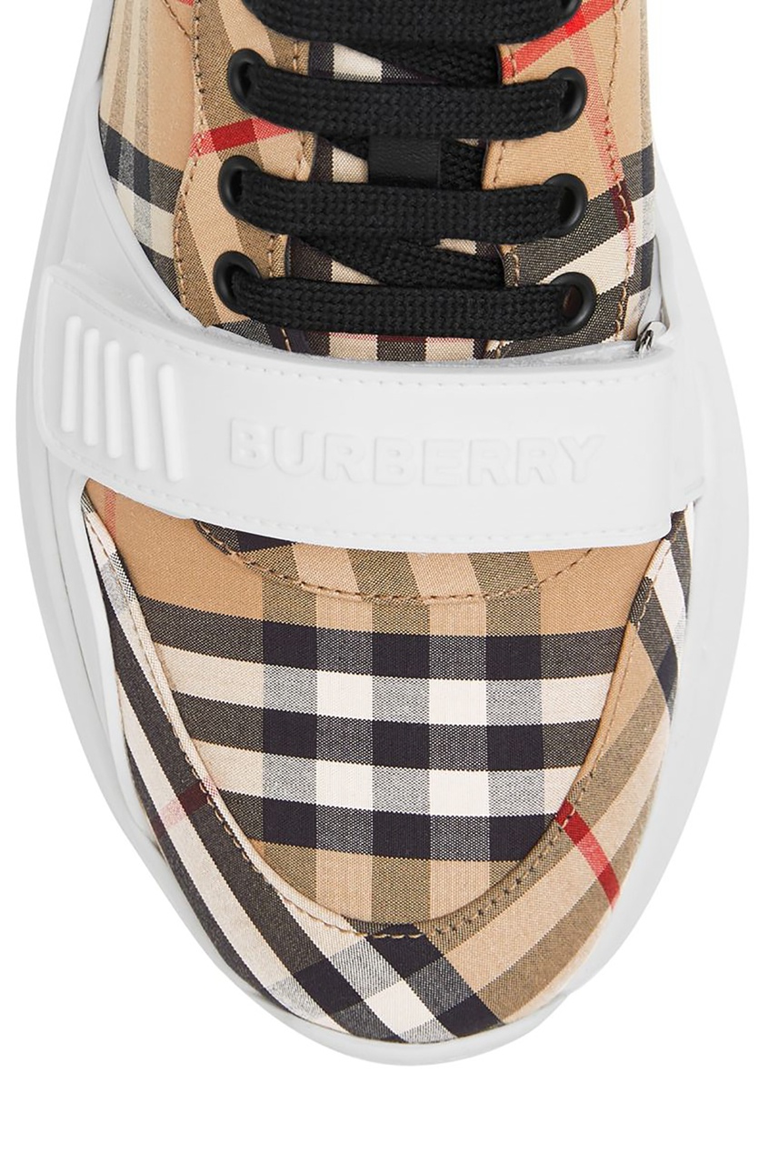 фото Массивные кроссовки в клетку vintage check burberry