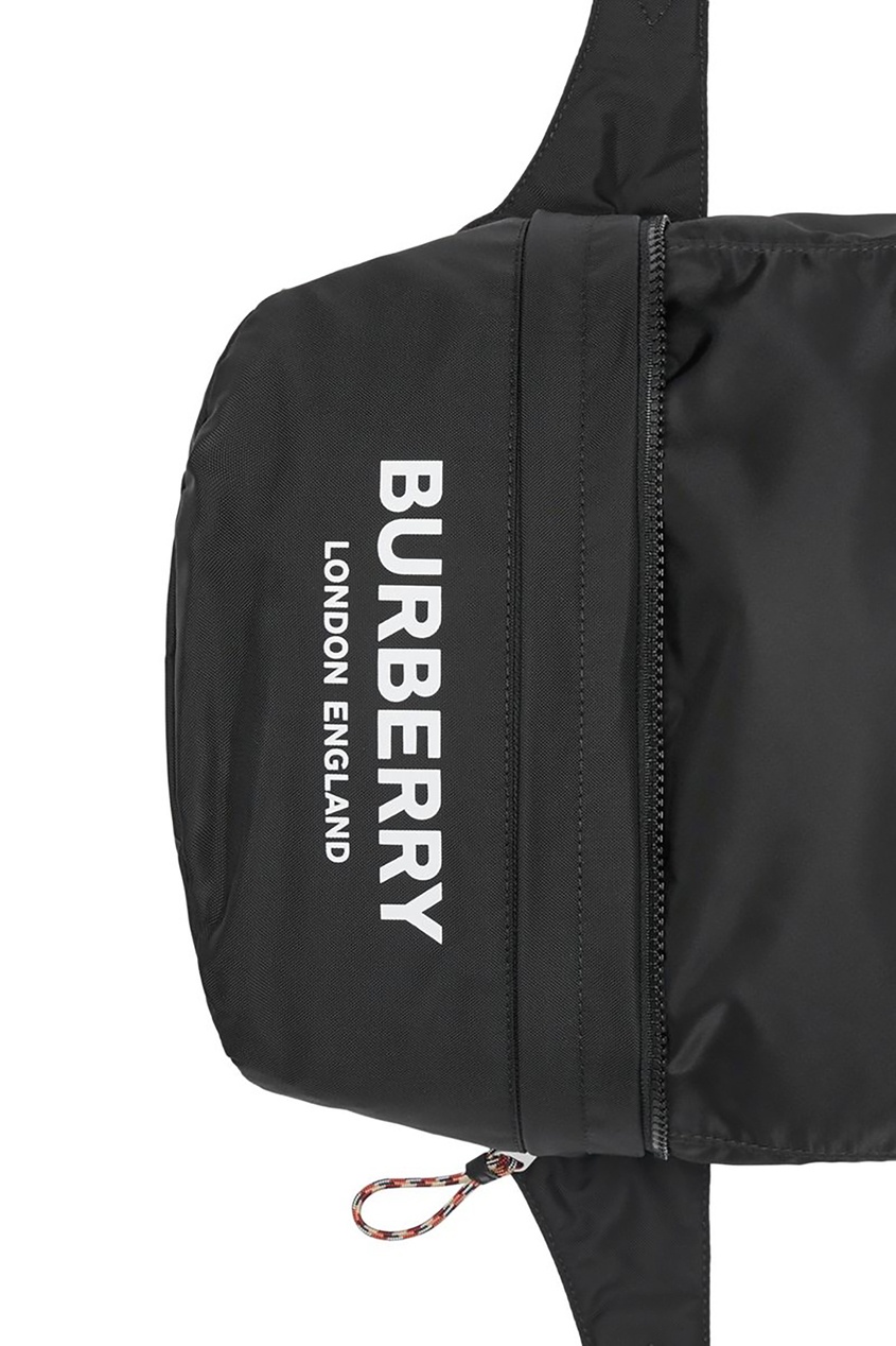 фото Черный рюкзак-трансформер burberry