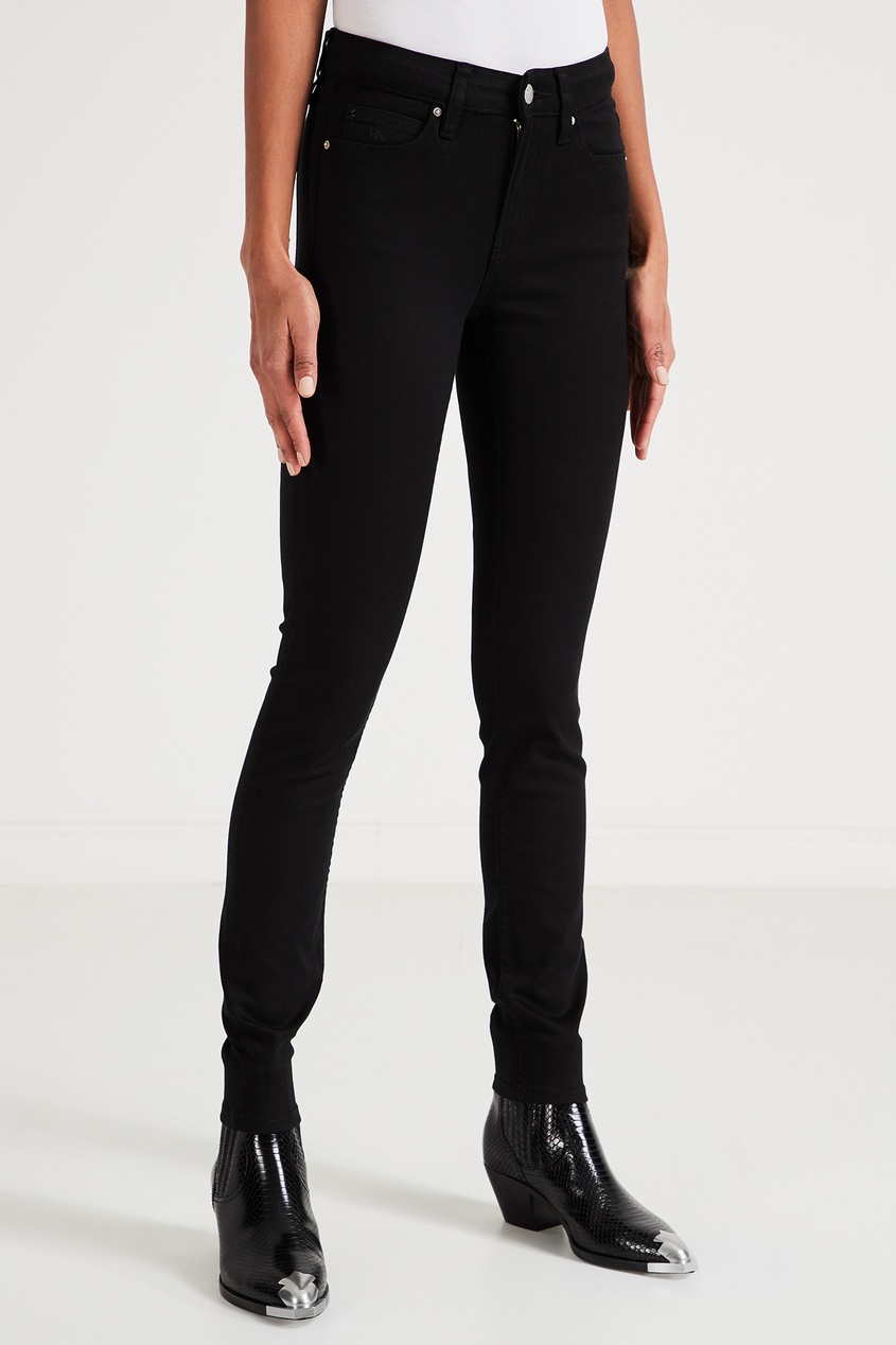 фото Узкие джинсы черного цвета calvin klein