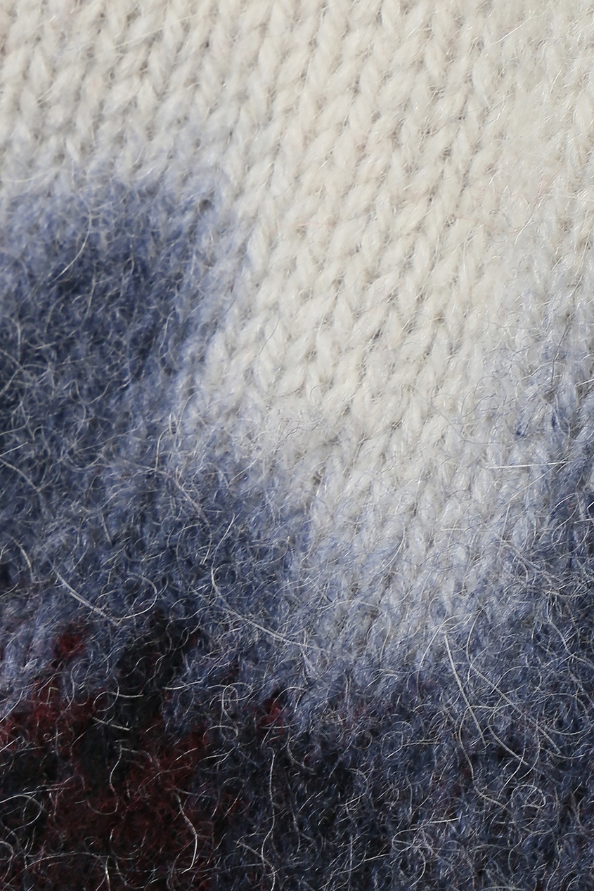 фото Белая шапка из шерсти альпака с узором Antonio marras