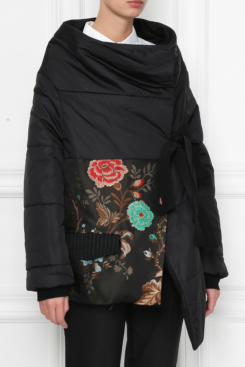 фото Черная куртка свободного кроя с декоративной вышивкой antonio marras