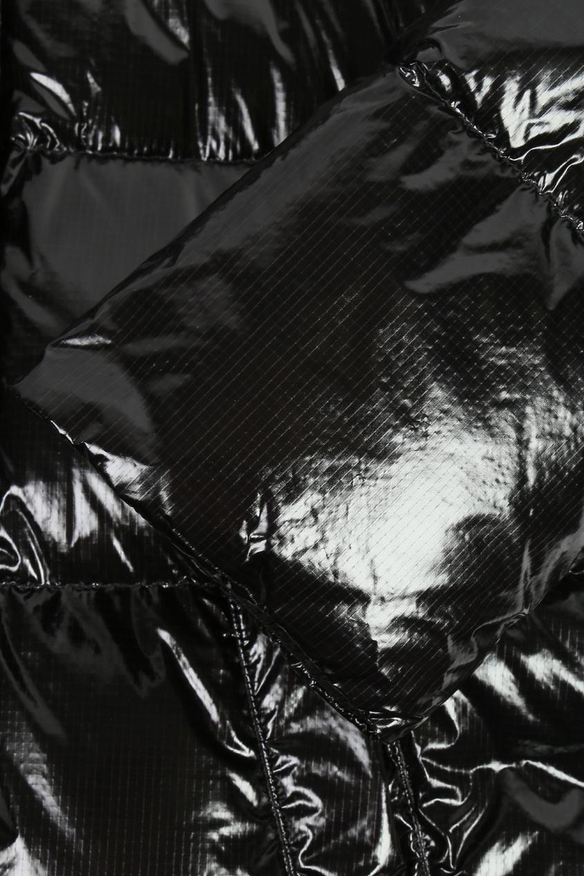 фото Черный стеганый пуховик с поясом ermanno scervino