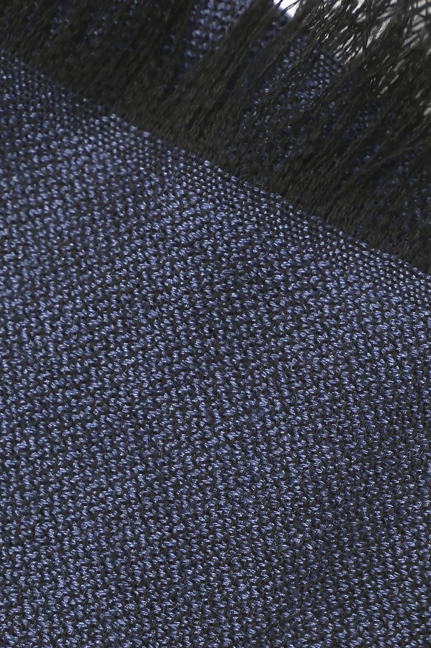 фото Синий шарф из кашемира и шелка isaia