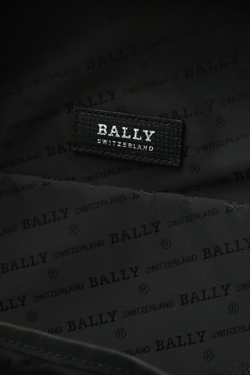 фото Черный рюкзак bally