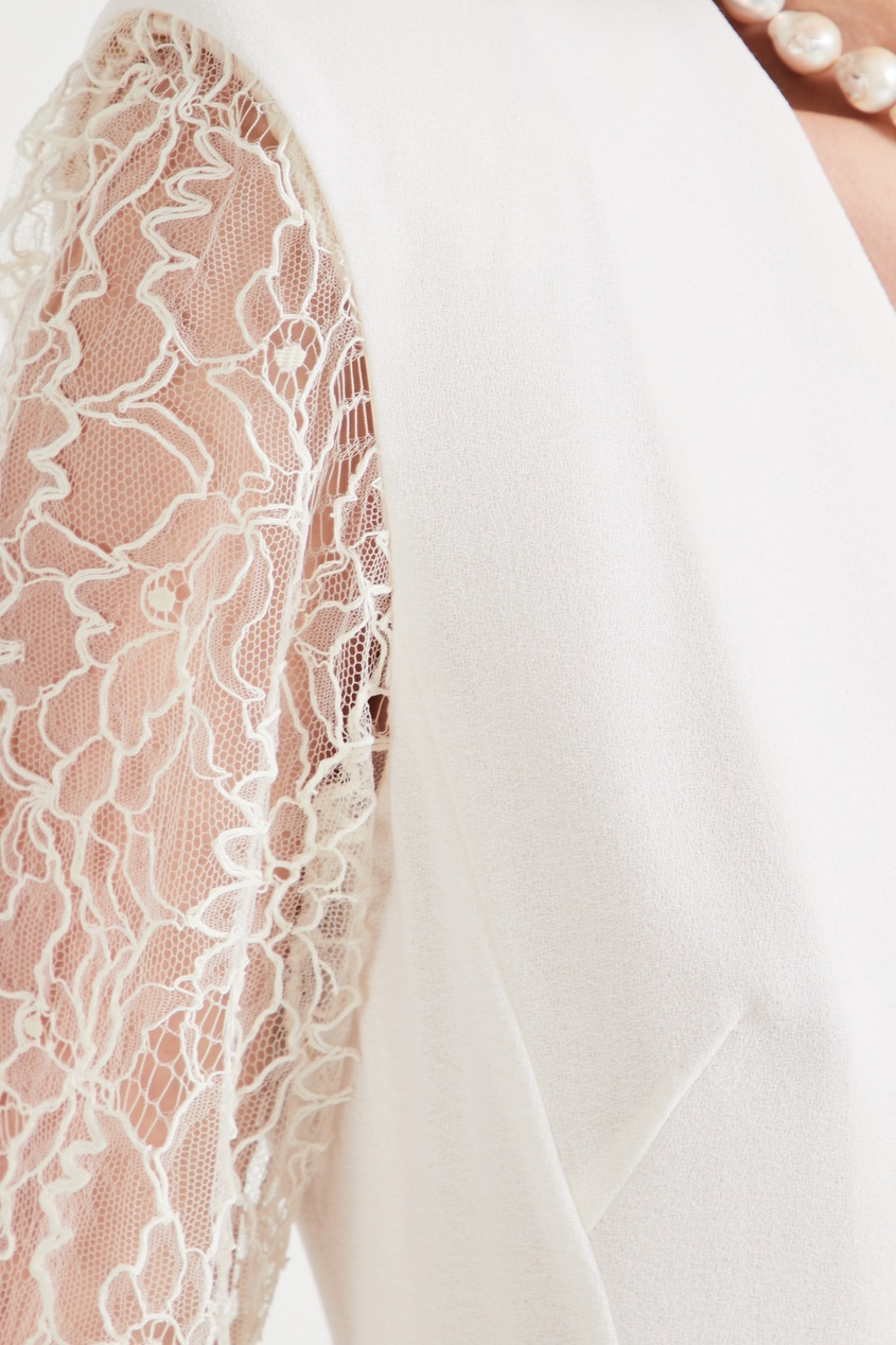 фото Белое платье с полупрозрачными рукавами ulyana sergeenko