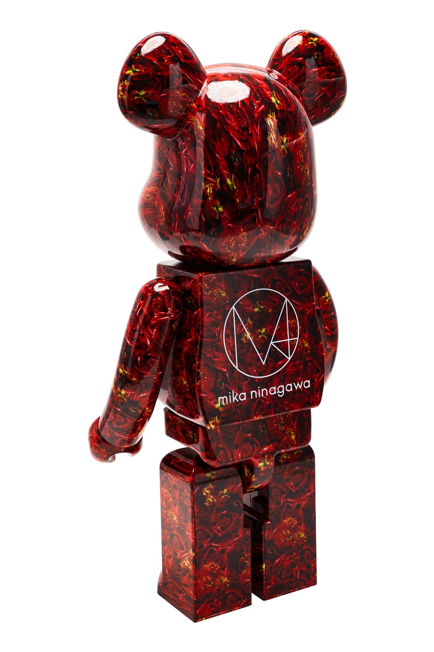 фото Статуэтка для интерьера bearbrick m / mika ninagawa leather rose 1000% medicom toy x x mika ninagawa