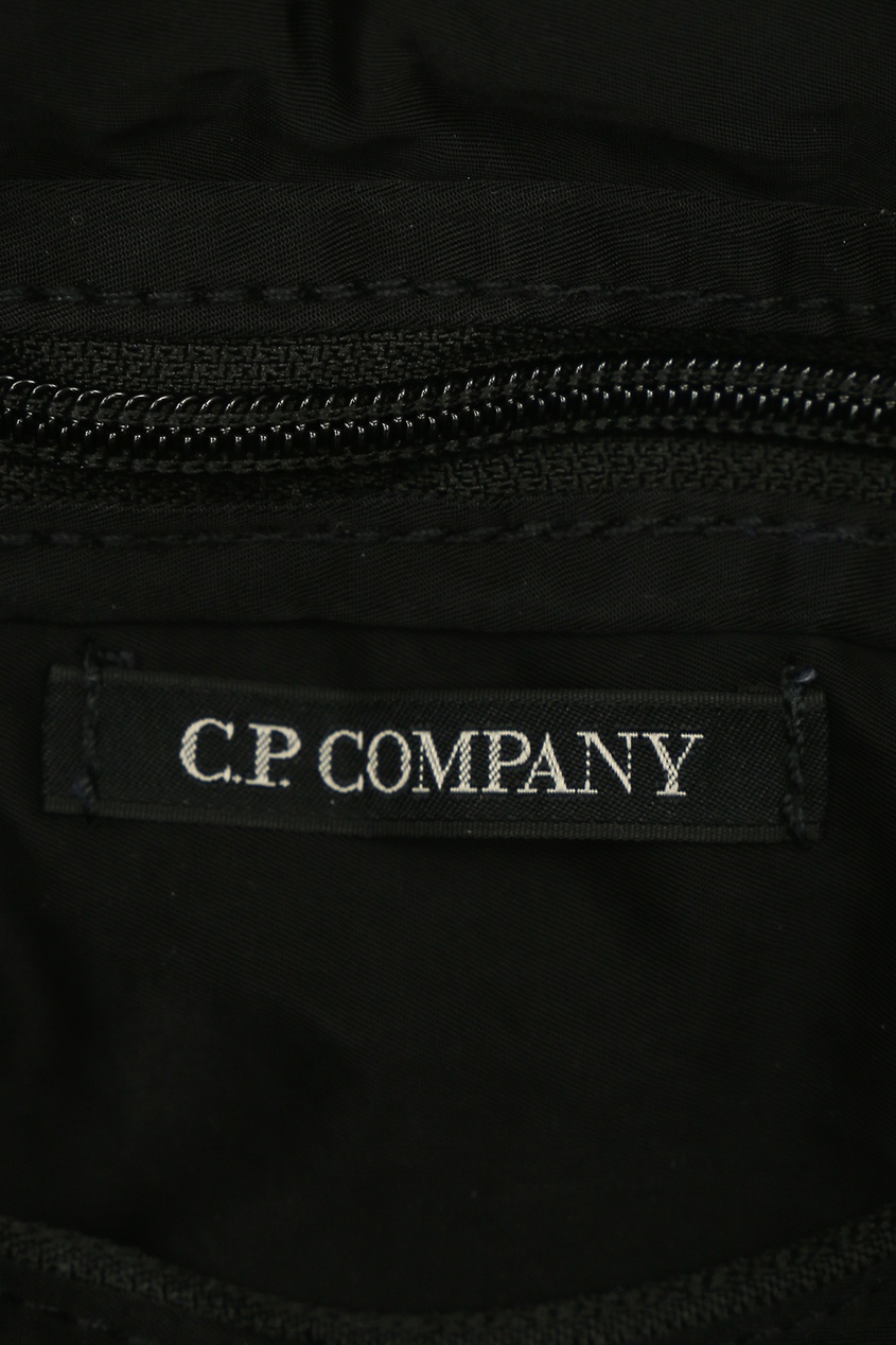 фото Черная поясная сумка с линзой c.p. company