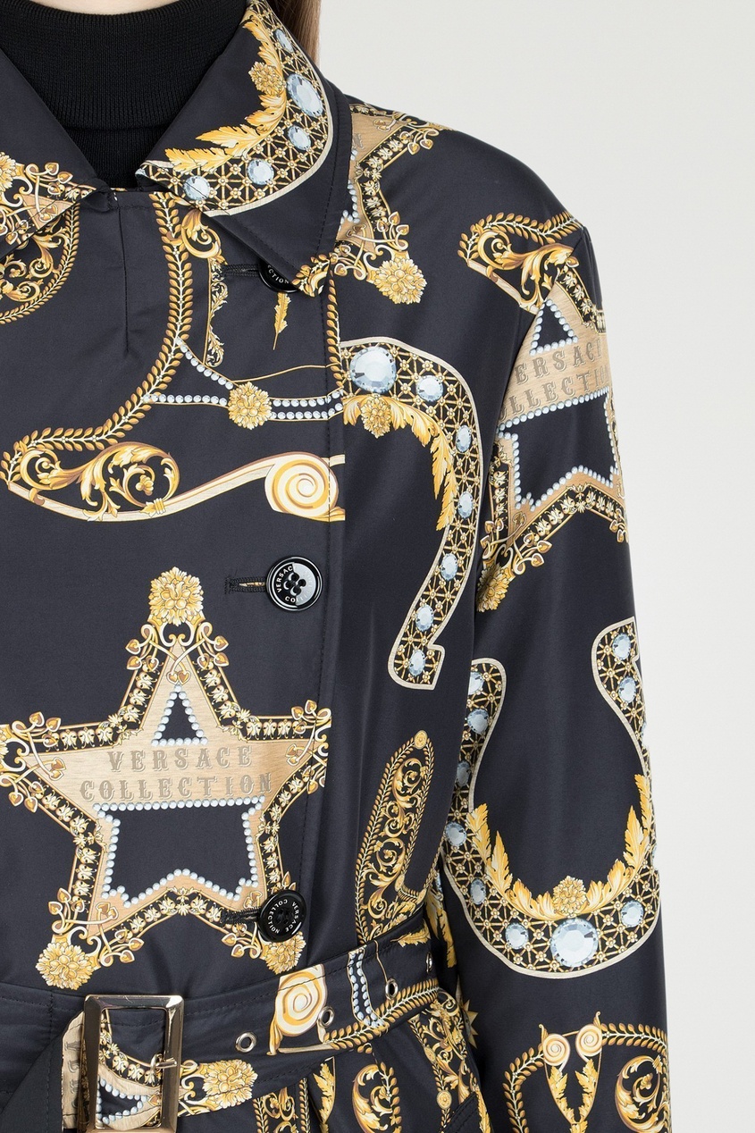 фото Плащ с золотистым принтом Versace collection