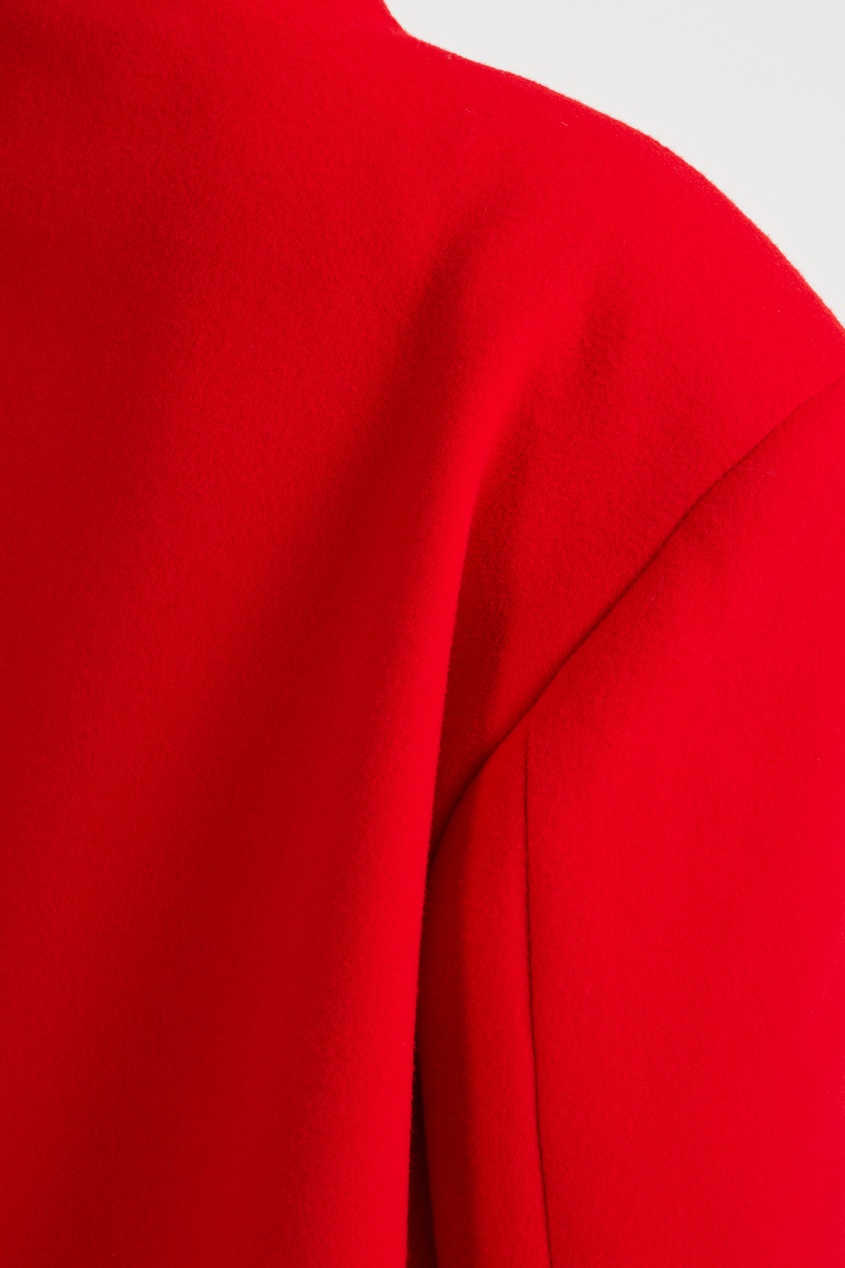 фото Красное пальто из шерсти shifted balenciaga