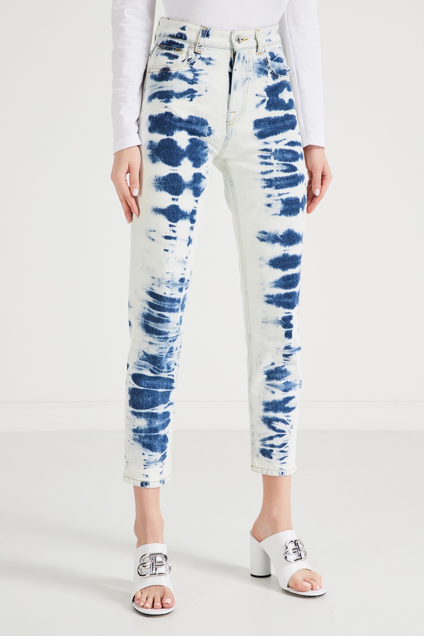 фото Сине-белые джинсы с принтом тай-дай msgm