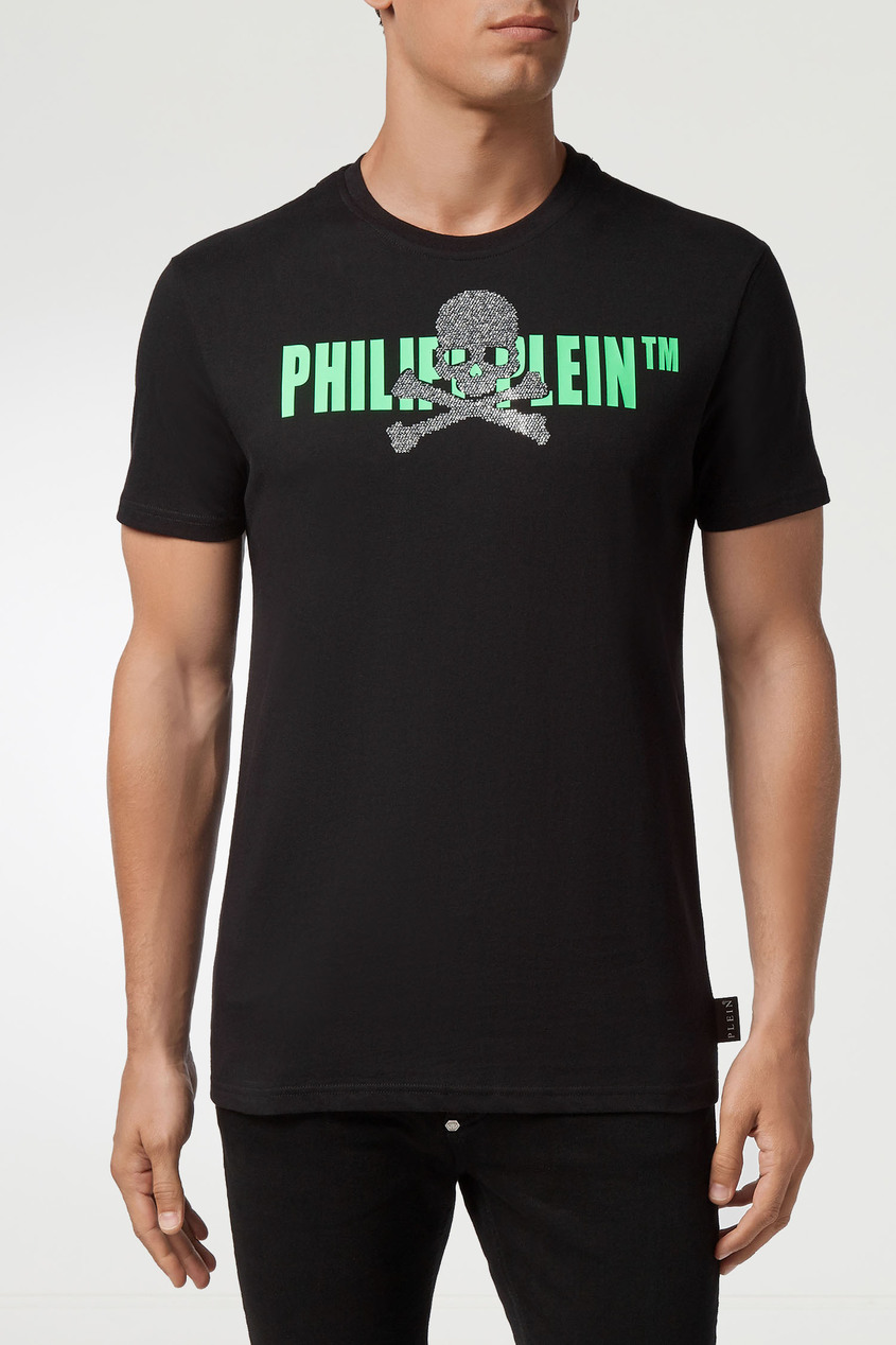 фото Черная футболка с серебристым черепом philipp plein