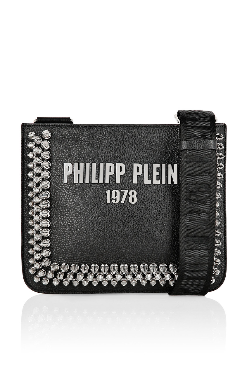 фото Черная сумка с конусовидными заклепками philipp plein
