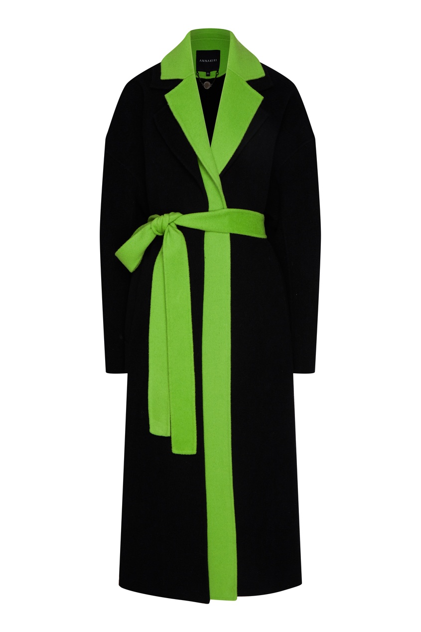фото Черное пальто с зелеными вставками annakiki