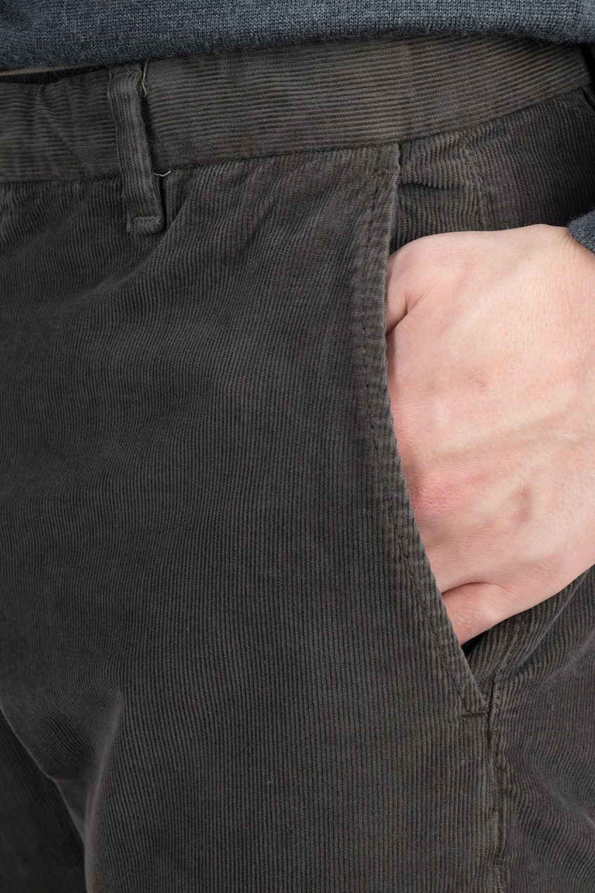 фото Коричневые брюки из вельвета strellson