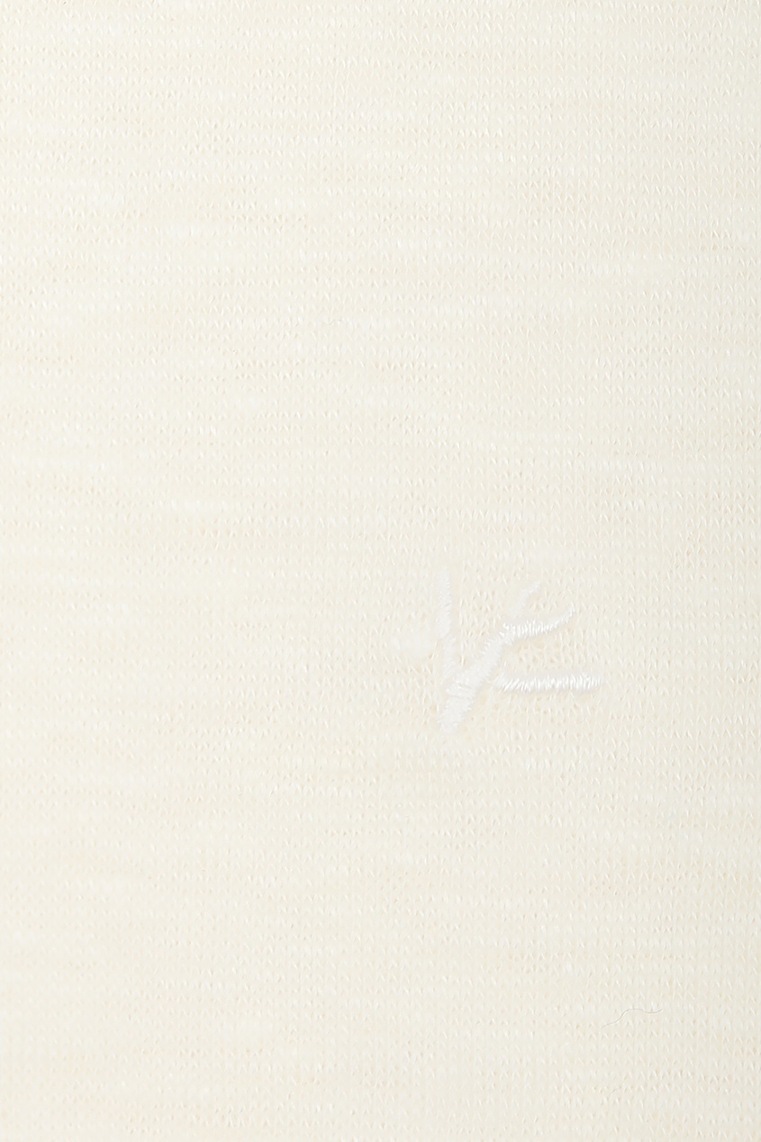 фото Белая футболка из фактурной ткани isaia