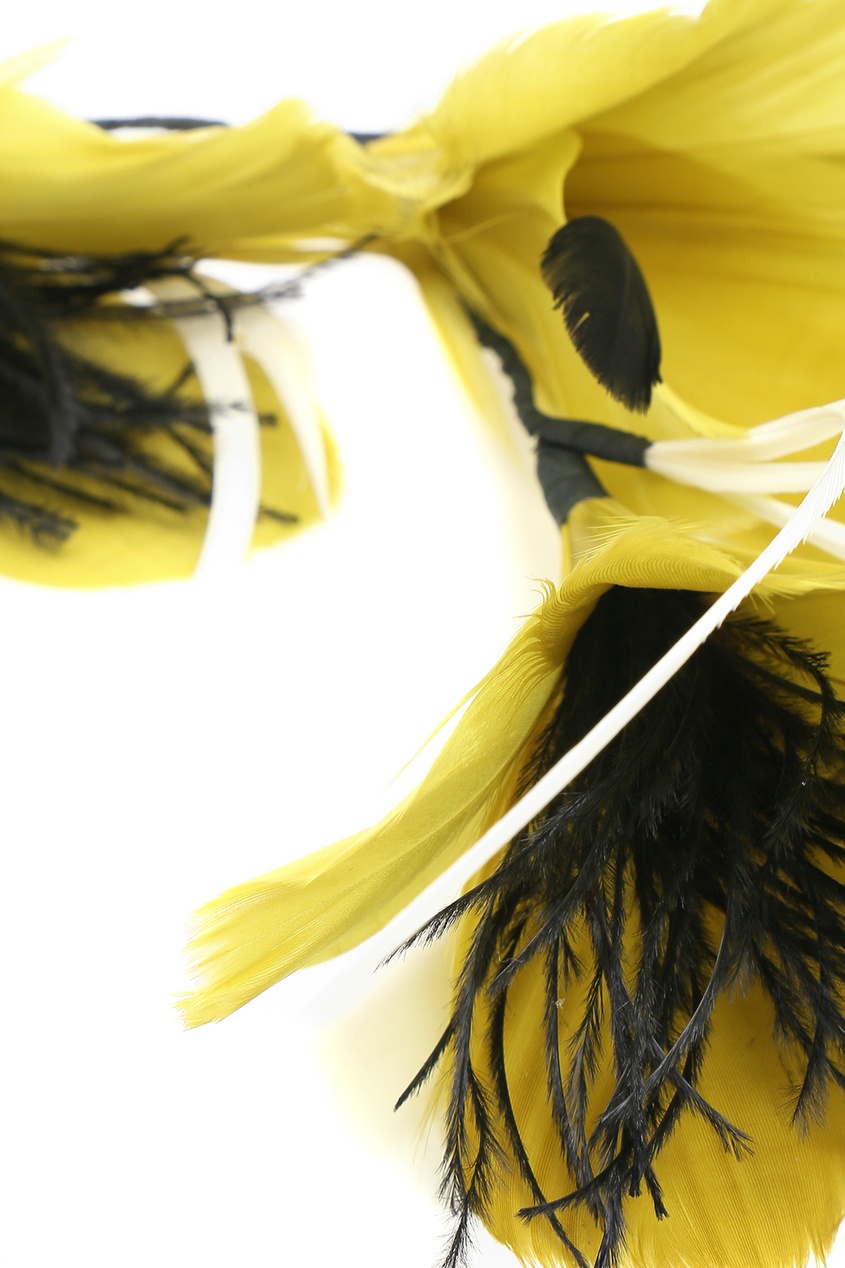 фото Желтая брошь в форме цветов marina rinaldi