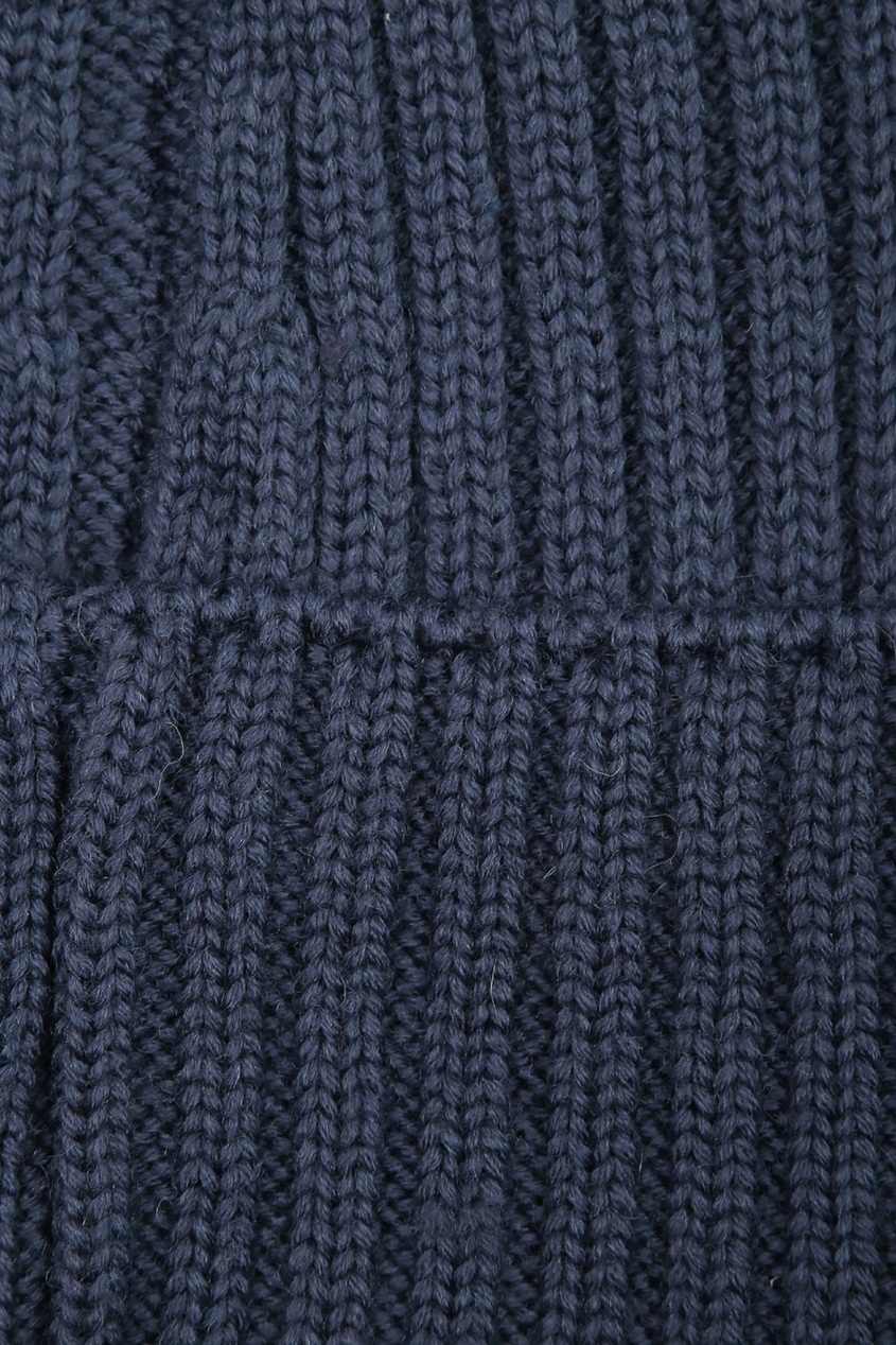 фото Синяя шапка из шерсти bosco