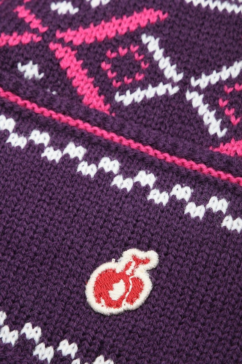 фото Фиолетовая шапка из шерсти с узором bosco