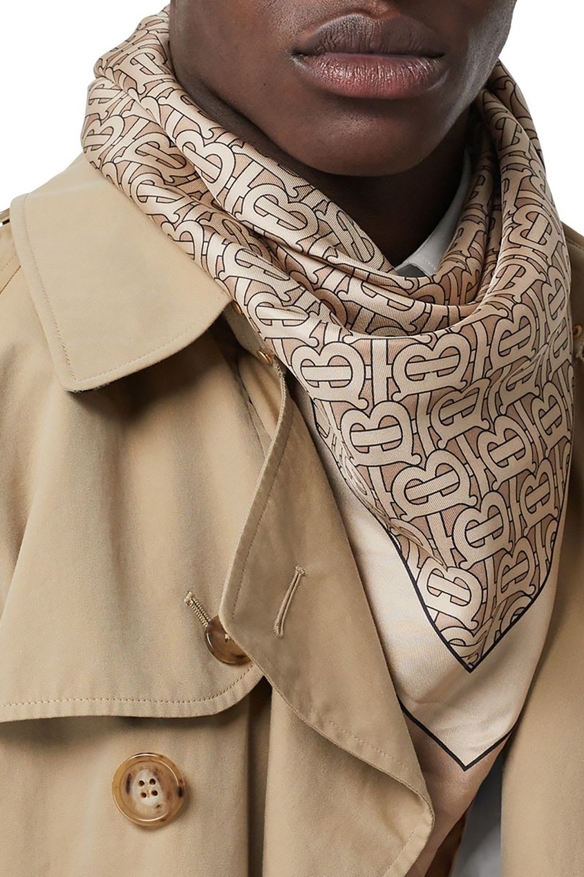 фото Бежевый шелковый платок burberry