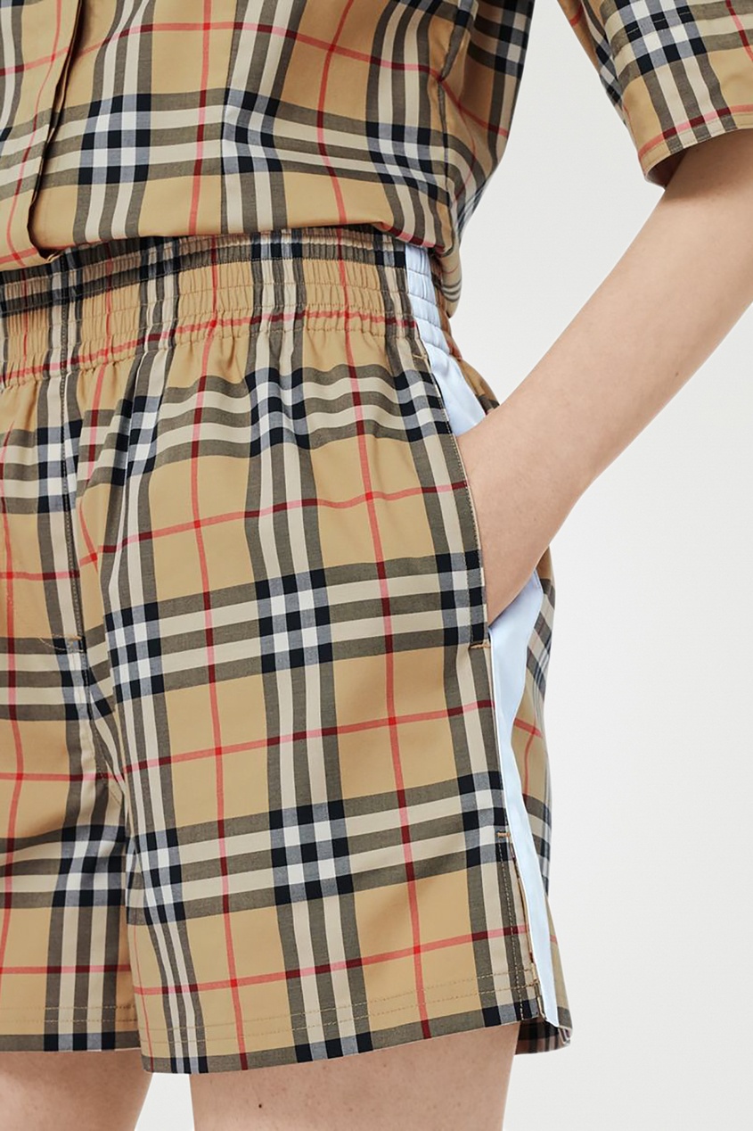 Шорты Burberry