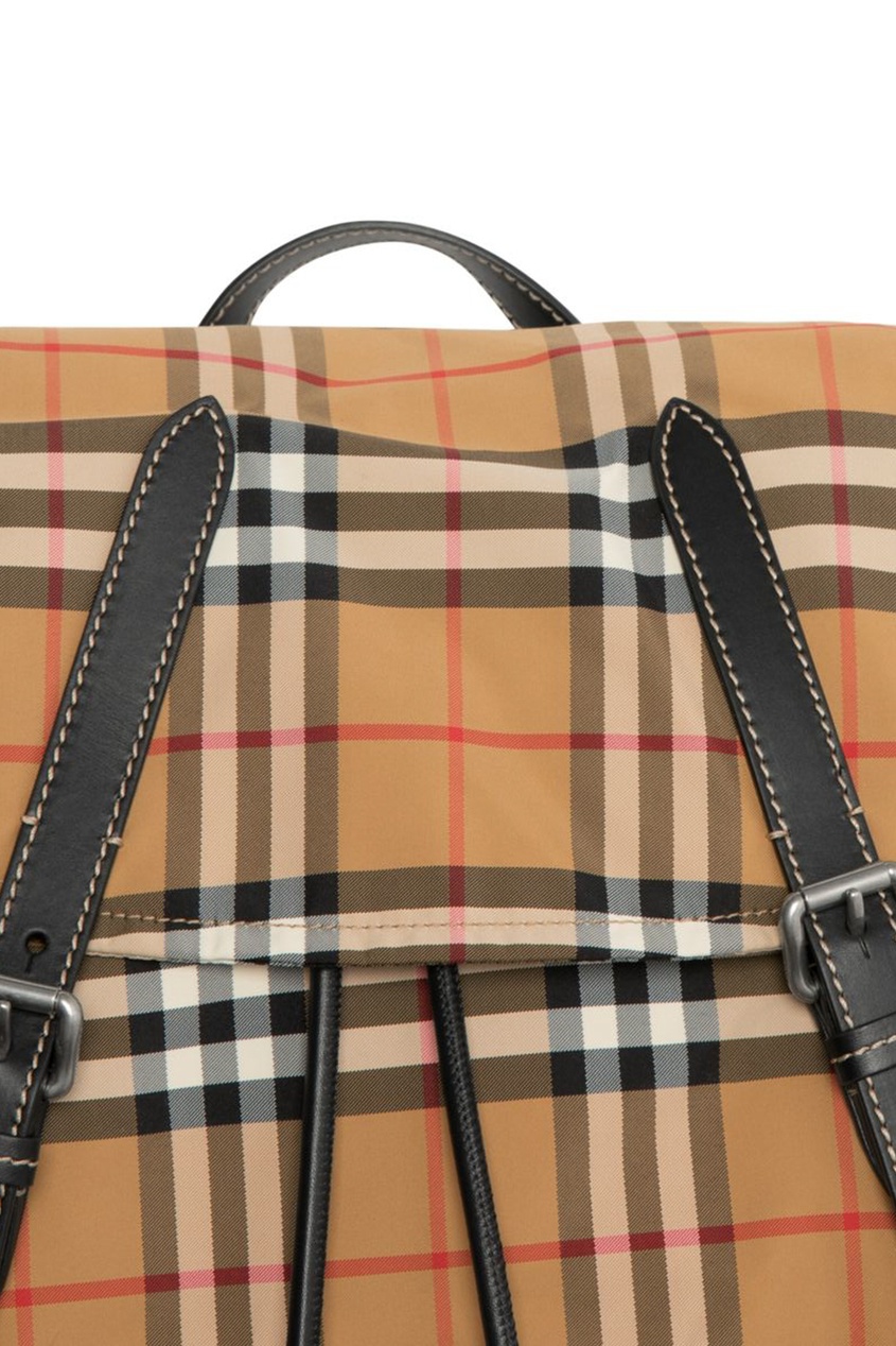 фото Коричневый рюкзак в клетку burberry