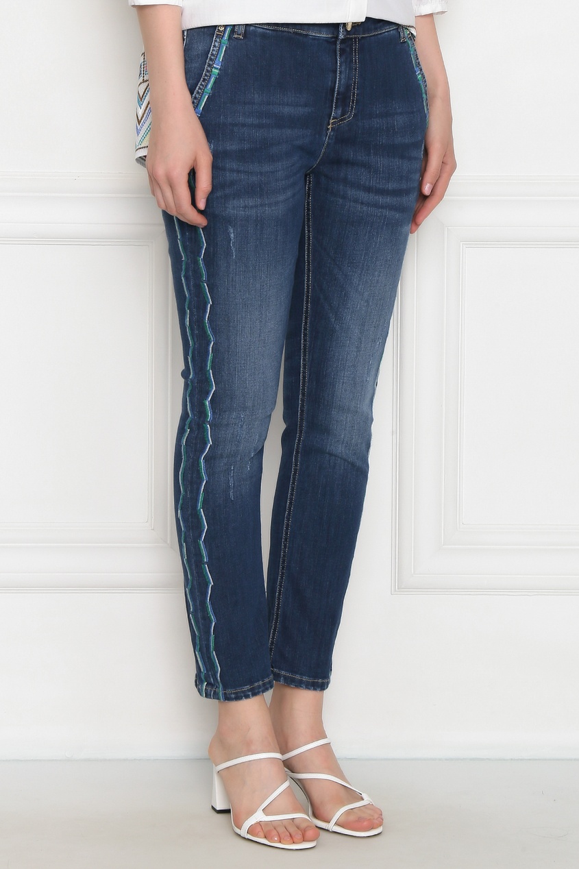 фото Укороченные джинсы с вышивкой marina rinaldi