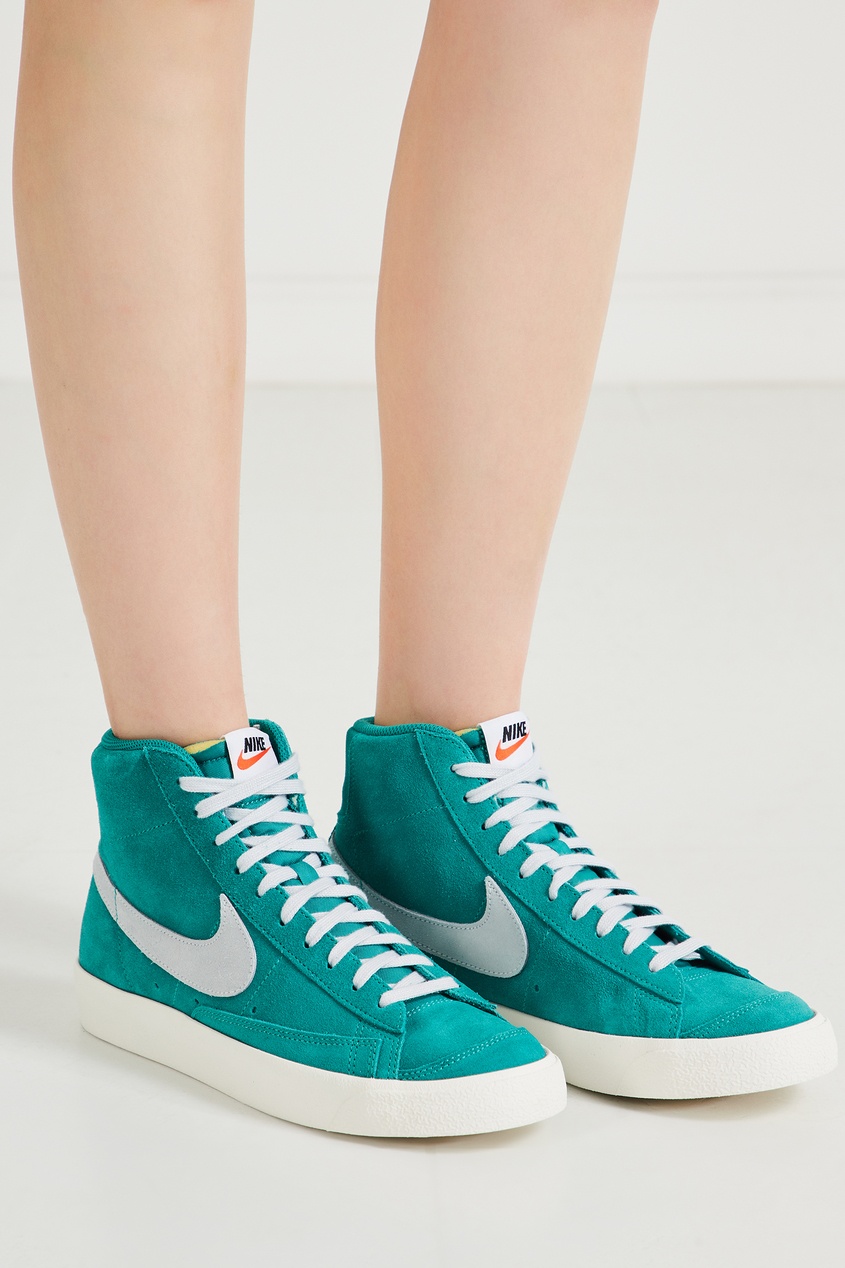 фото Высокие кеды blazer mid 77 suede nike