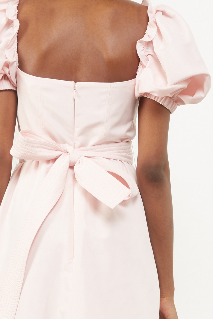 Платья поясом розовые. Розовое платье с поясом. Платье self portrait розовое. Белое платье с розовым поясом для девочки. Self portrait платья.