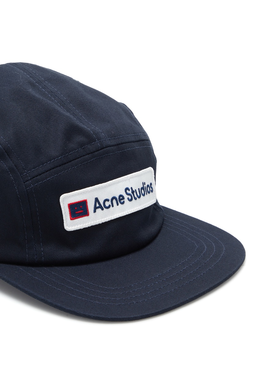 фото Синяя хлопковая бейсболка с логотипом acne studios