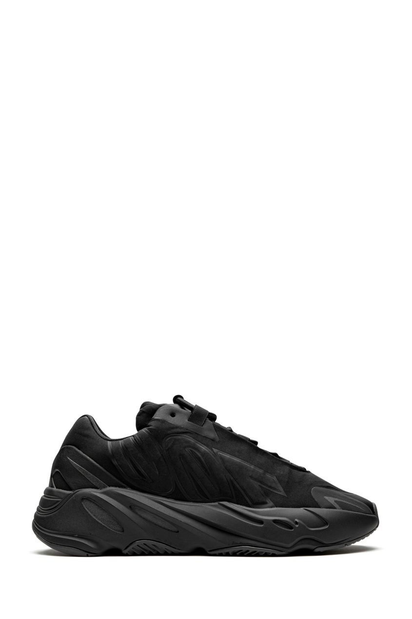 фото Комбинированные кроссовки 700 mnvn black yeezy