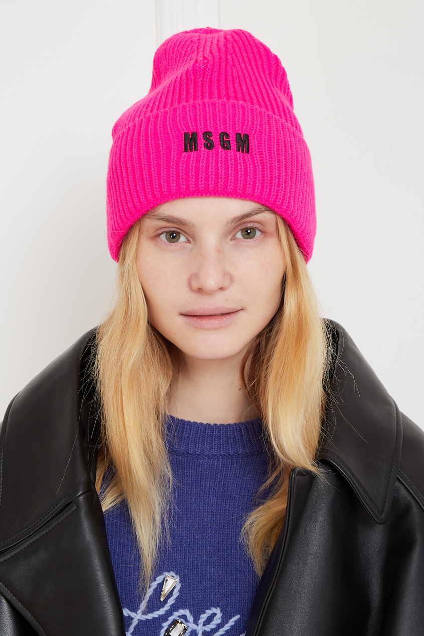 фото Розовая шапка с логотипом msgm